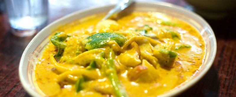 Thai yellow vegetable curry