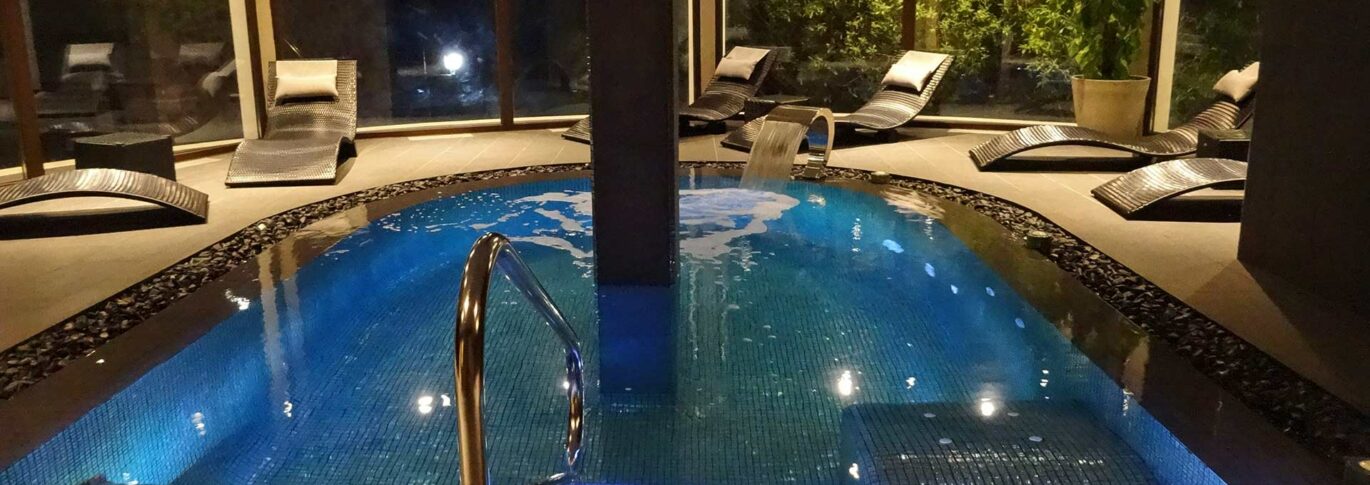 Indoor spa pool at Casa Majorca